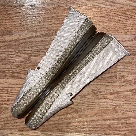 AEROSOLES Espadrille Style Flats Tan Fabric Upper size 9 - Picture 6 of 13